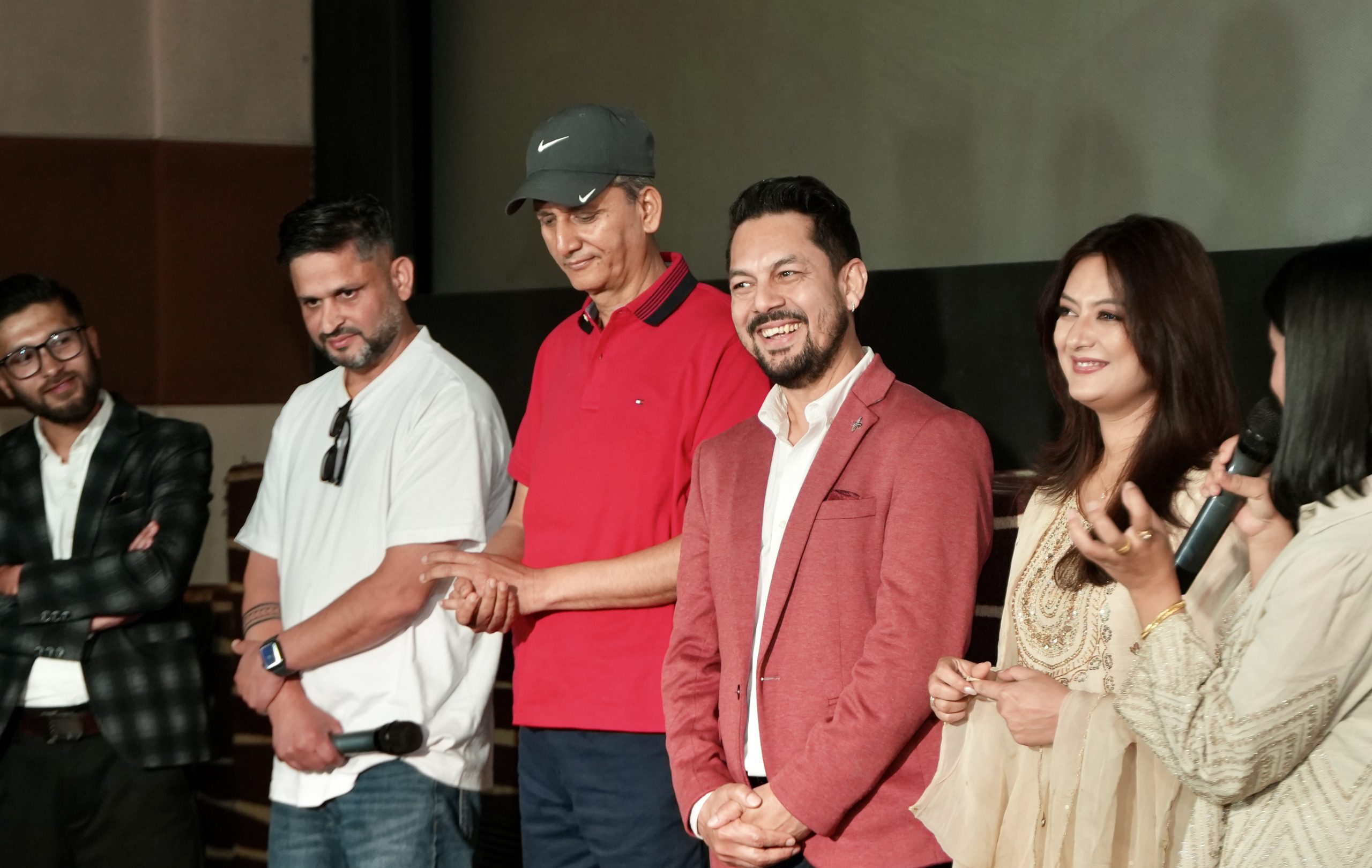 ‘मालती मंगले’ को शीर्ष गीत सार्वजनिक