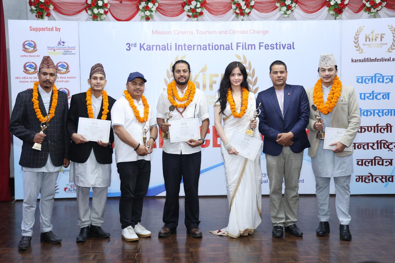 तेस्रो कर्णाली अन्तर्राष्ट्रिय चलचित्र महोत्सव २०८३’ को अवार्ड समारोहमा चलचित्र ‘ऊनको स्वीटर’उत्कृष्ट