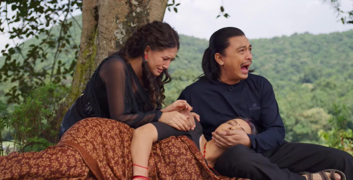 ‘आ बाट आमा २’ हेर्न १६ वर्षमुनिका दर्शकले अभिभावक लैजानुपर्ने